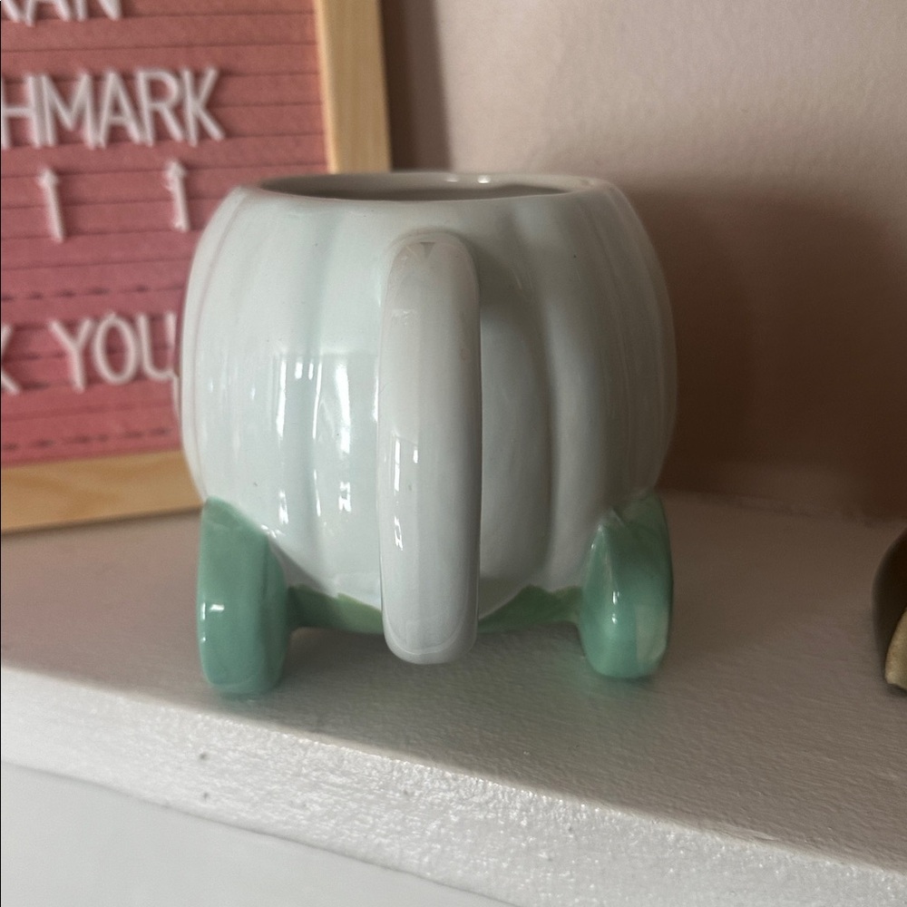 Disney Cinderella's Pumpkin Carriage Mug/Cup with Handle - Picture 5 of 7